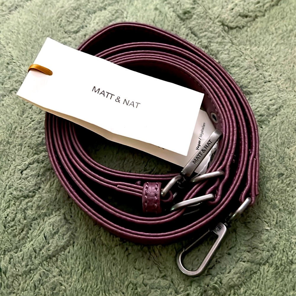 🔖 Matt & Nat Vegan Leather Crossbody Strap